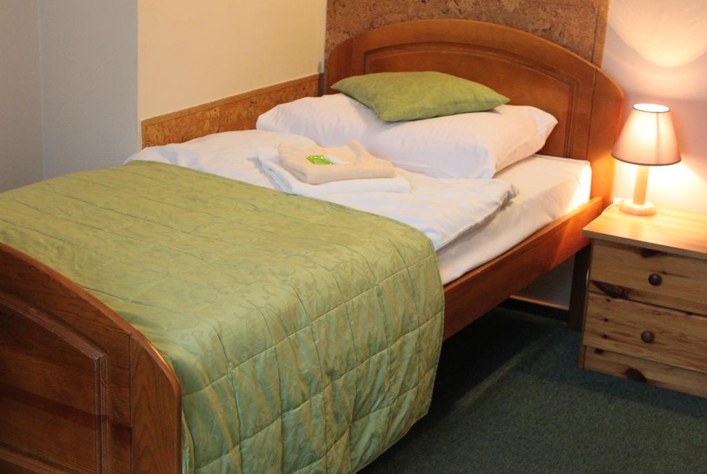 Hotel Dukat Бяла-Подляска Номер фото